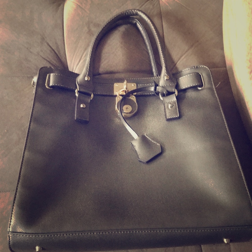 Silver purse